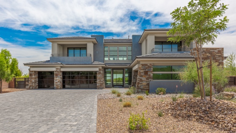 Silver Ridge Zar Zanganeh Luxe Estates & Lifestyles