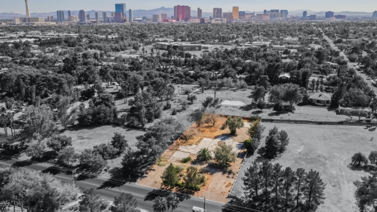 3011 Alta Drive Zar Zanganeh Luxe Estates & Lifestyles