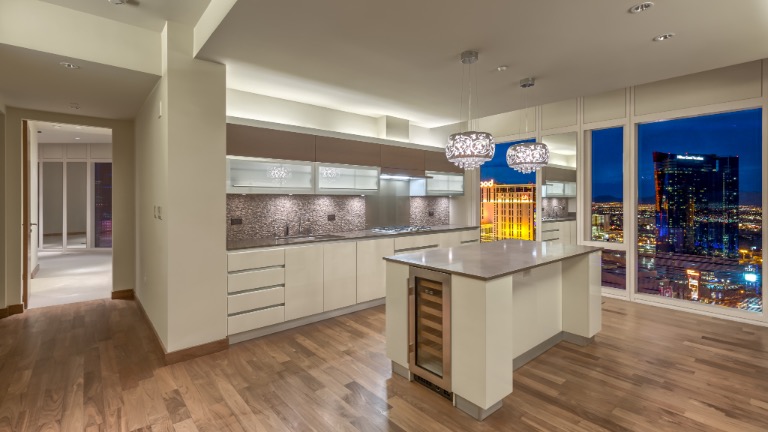 Waldorf Astoria  Zar Zanganeh Luxe Estates & Lifestyles