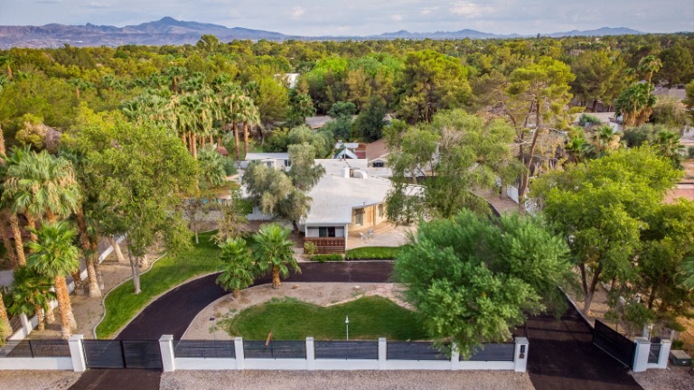 3625 Tobias Zar Zanganeh Luxe Estates & Lifestyles