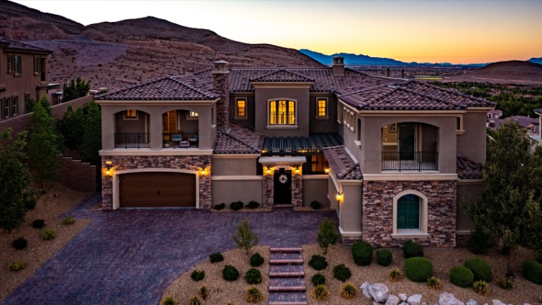 50 Olympia Outlook  Zar Zanganeh Luxe Estates & Lifestyles